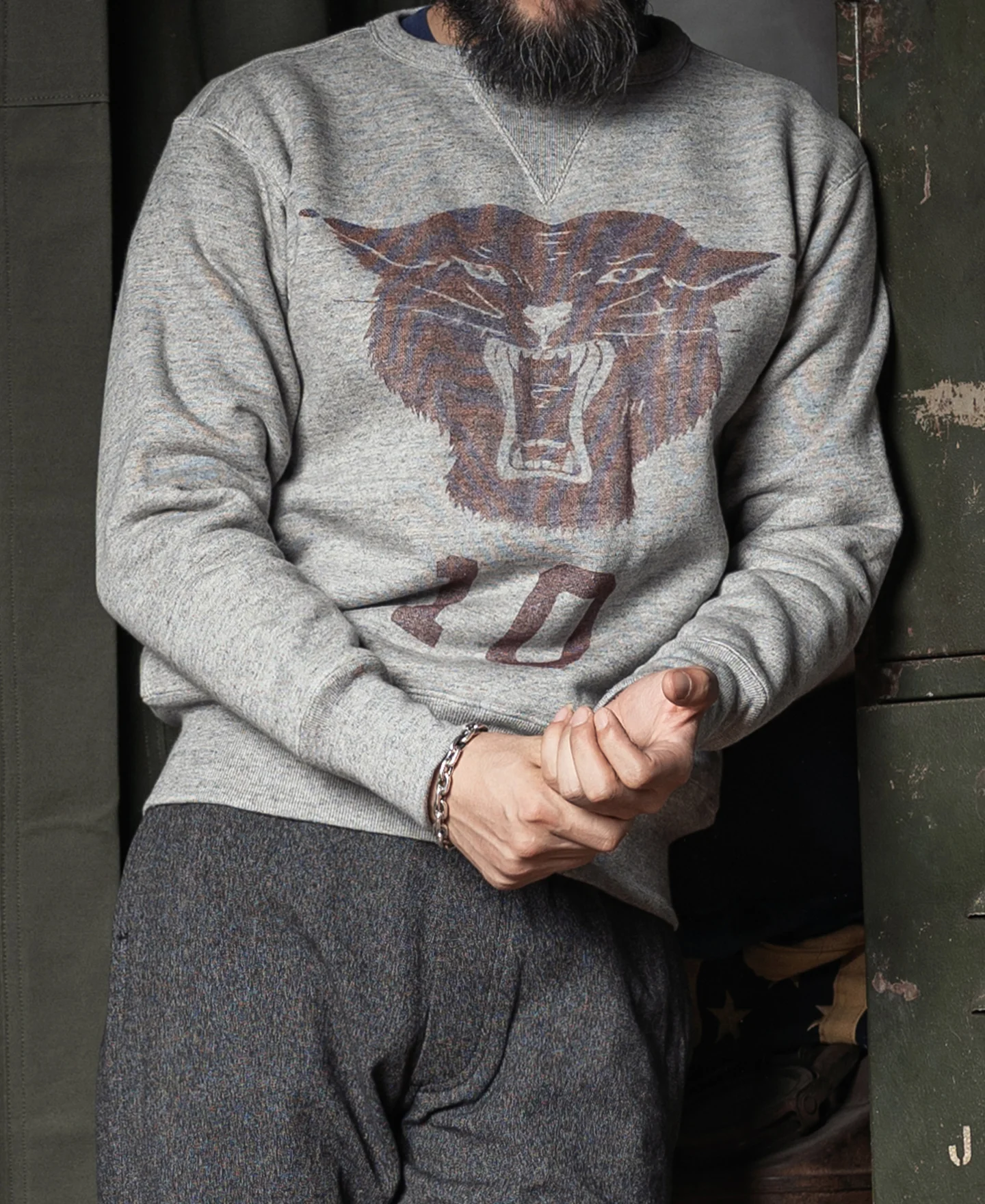 1930s Rugged CCC Black Panther Double V-Neck Insert Sweater - Gray - Image 3