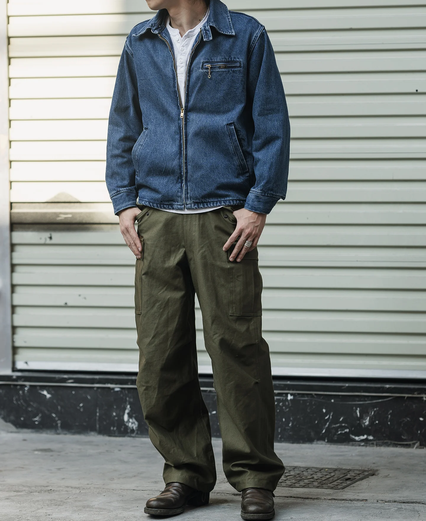 1970s Stonewashed Zip Up Denim Work Jacket - Image 5