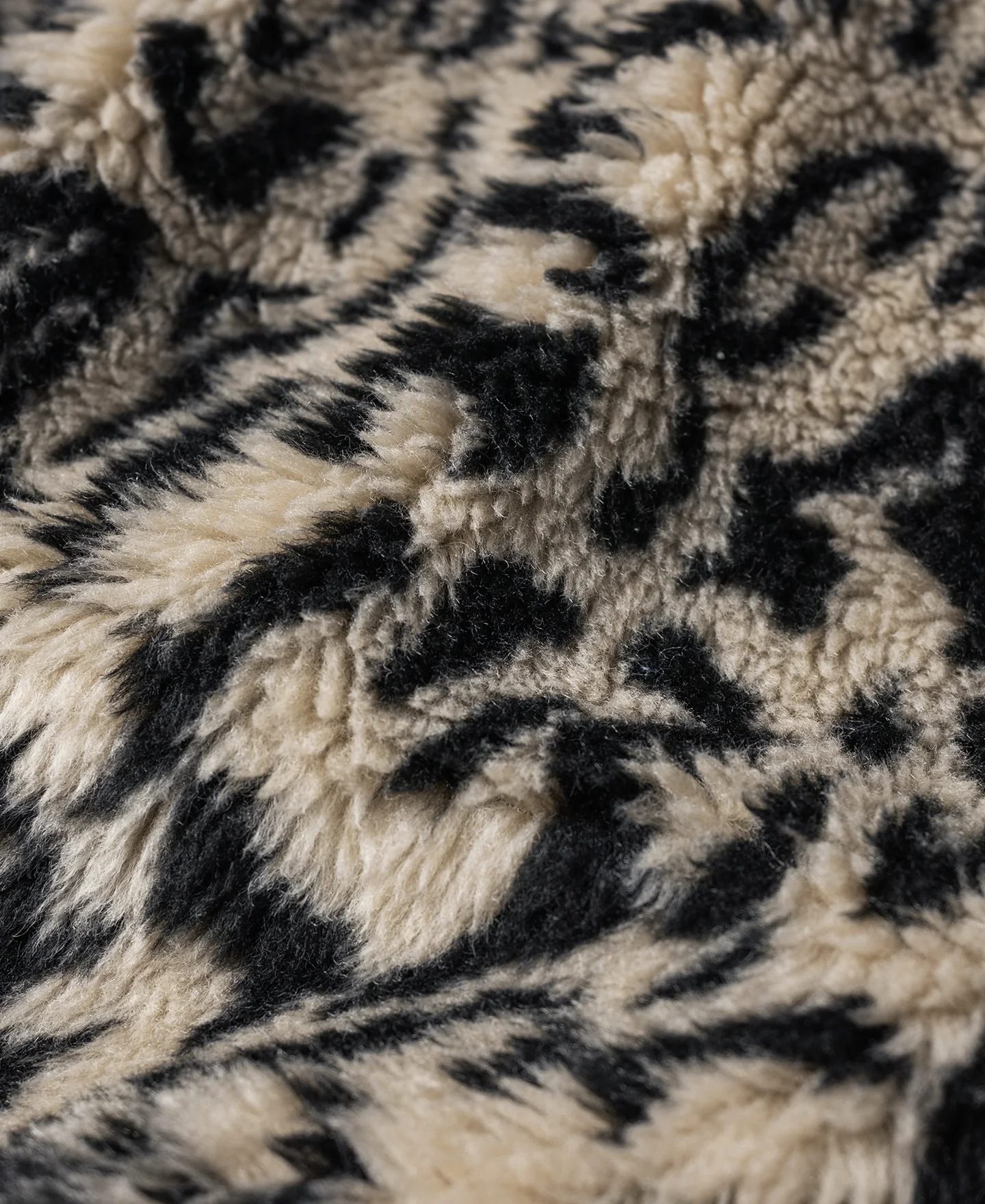 Leopard Print Reversible Deck Jacket - Black - Image 15