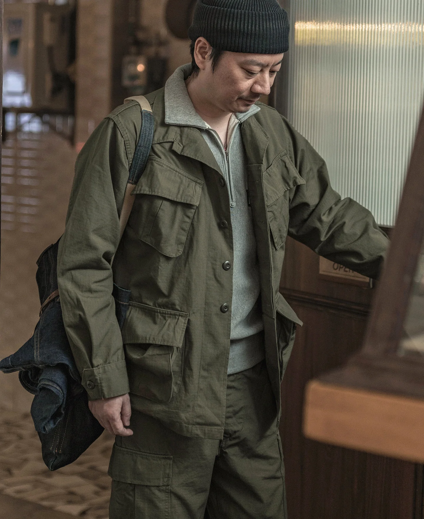 US Army 5th Model Tropical Jungle Fatigue Jacket - Image 3